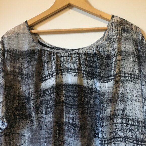 Ispiri Abstract Print 2 in 1 Flutter Sleeve & Tank Top - Picture 4 of 16